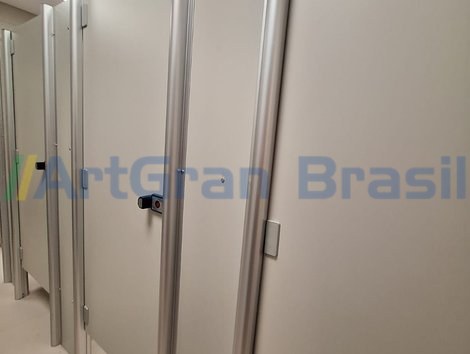 Divisórias em Laminado Estrutural TS - 44